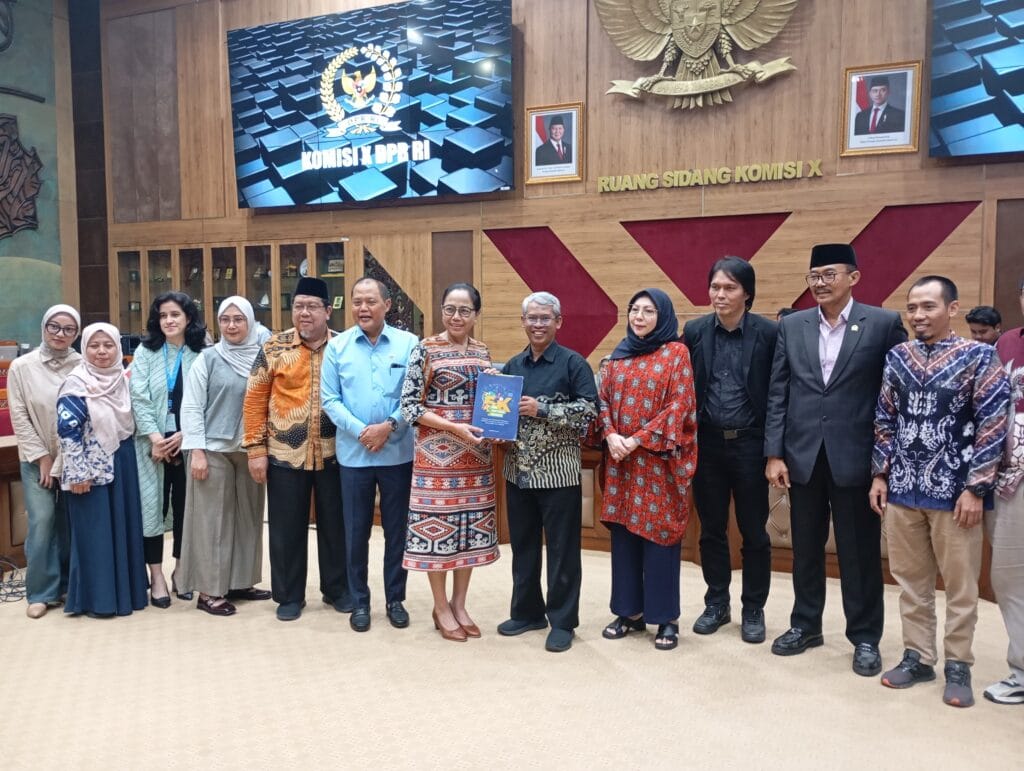 Rapat Dengar Pendapat Umum (RDPU) Panja Pendidikan di Daerah 3T Komisi X dengan Kuanta